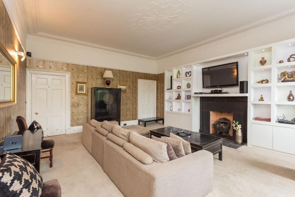 Prime Centre - 4 Bed Penthouse * Édimbourg