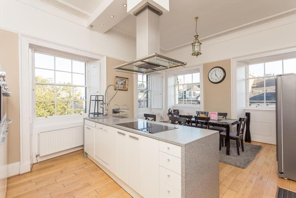 Prime Centre - 4 Bed Penthouse Appartement Edinburgh